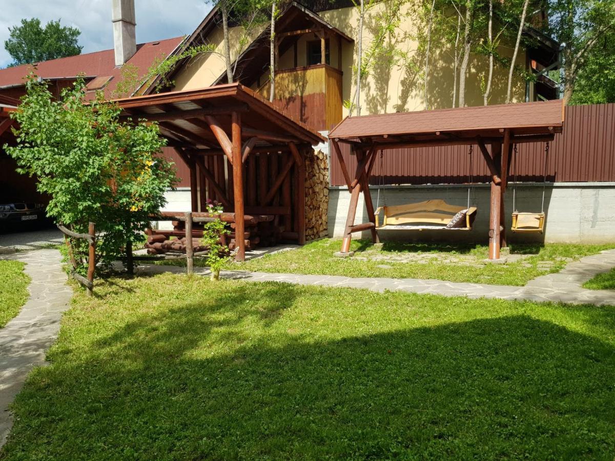 Raza Soarelui Pension (Adults only) Praid Exterior foto