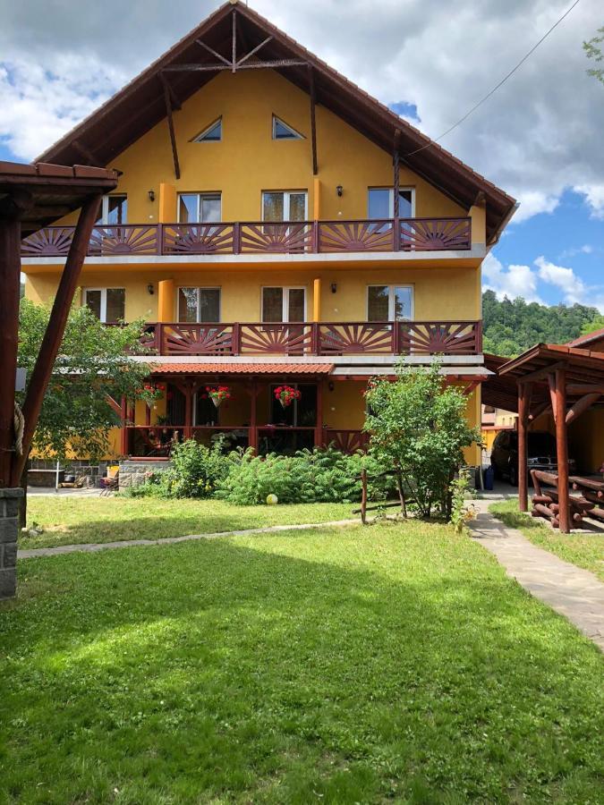 Raza Soarelui Pension (Adults only) Praid Exterior foto