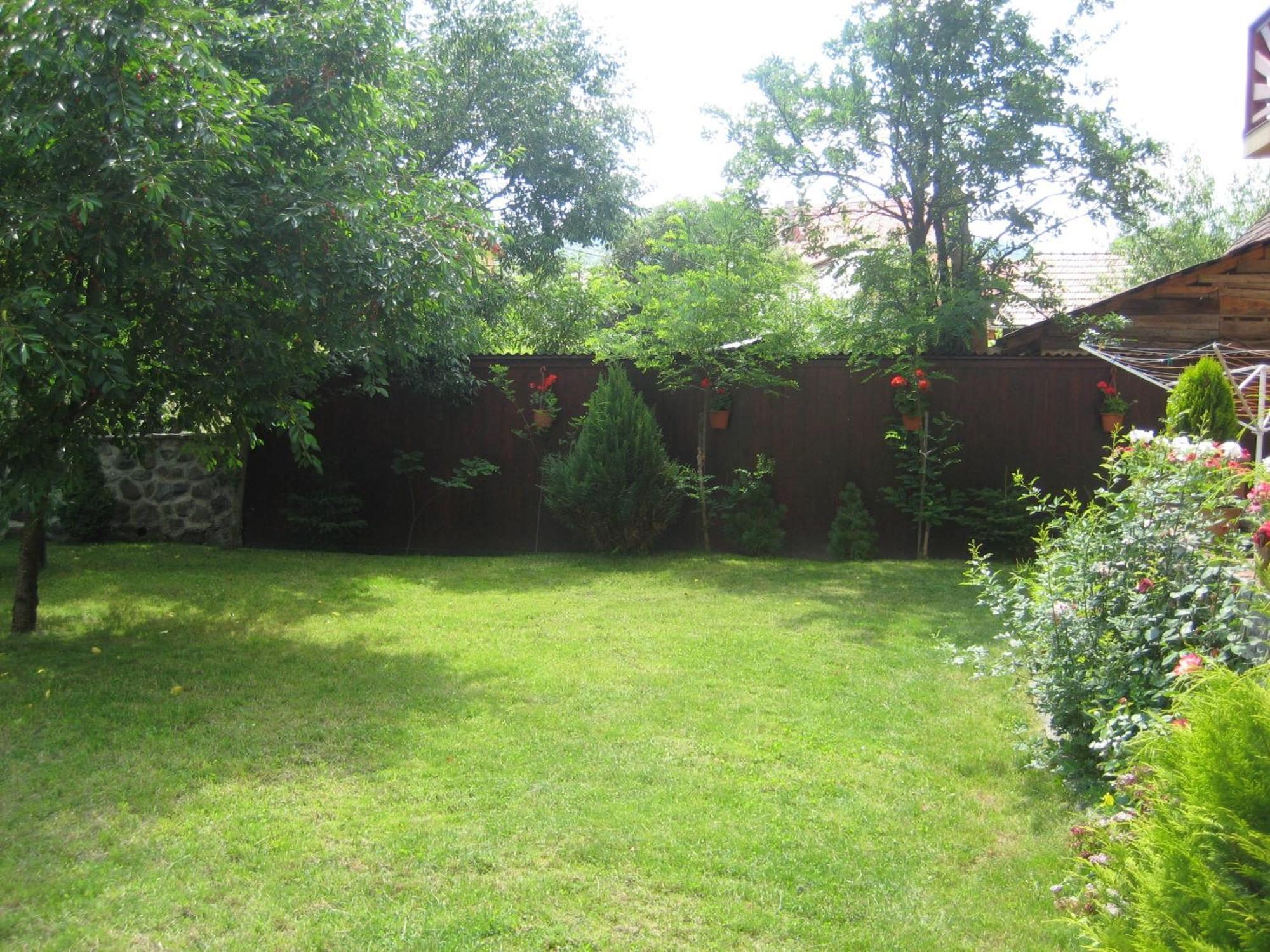 Raza Soarelui Pension (Adults only) Praid Exterior foto