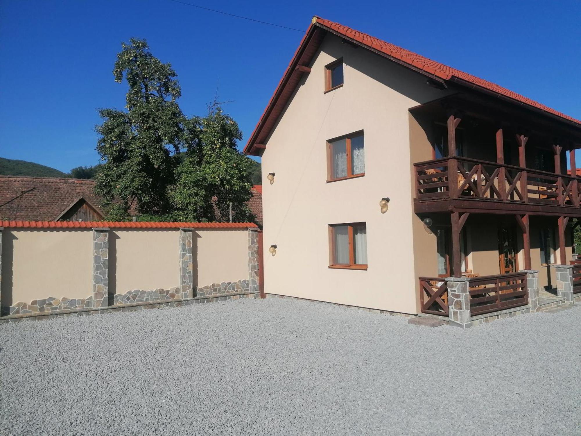 Raza Soarelui Pension (Adults only) Praid Exterior foto